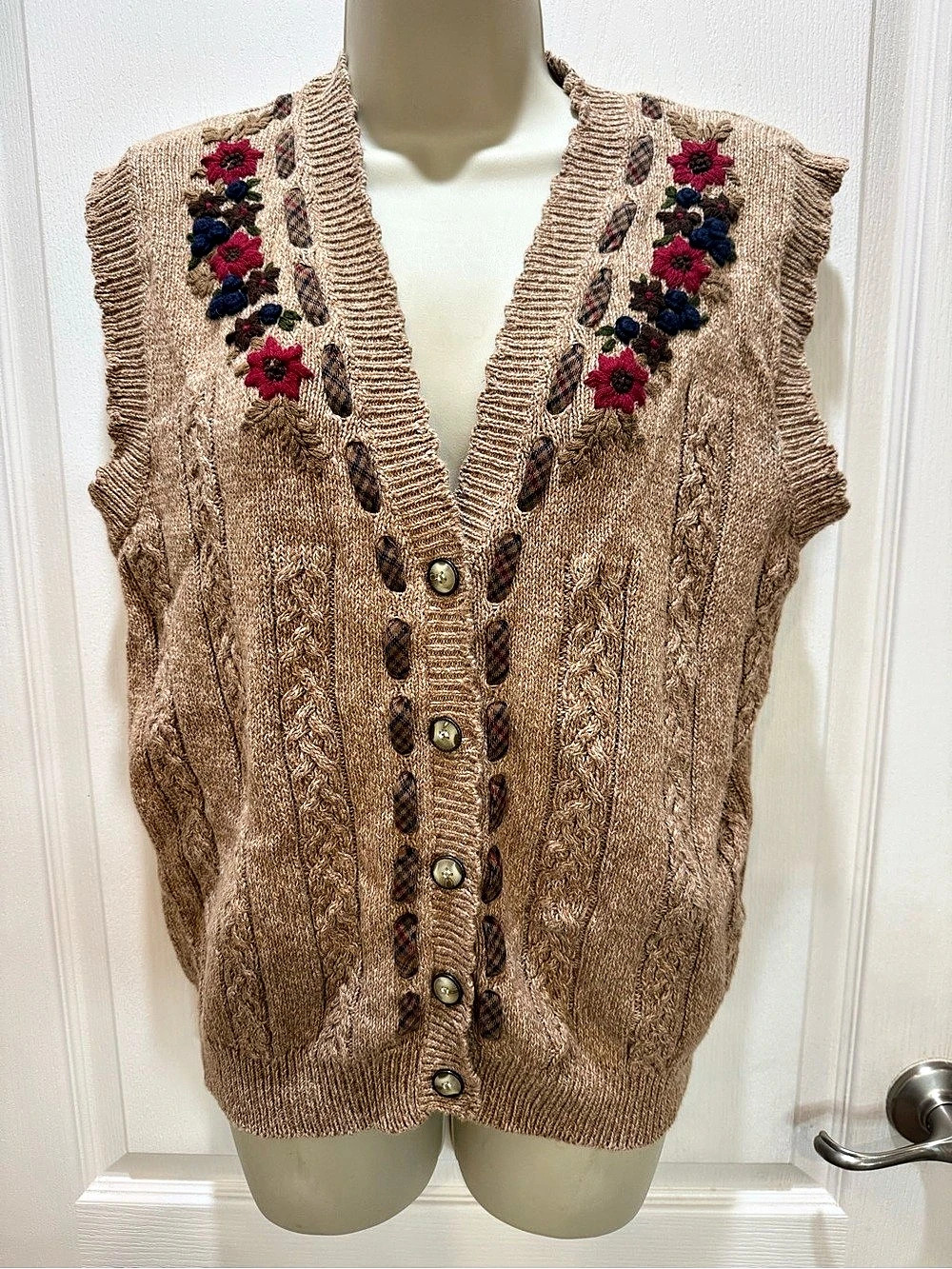 Vintage Jantzen Classics Hand-Embroidered Sweater Vest Brown Size Medium